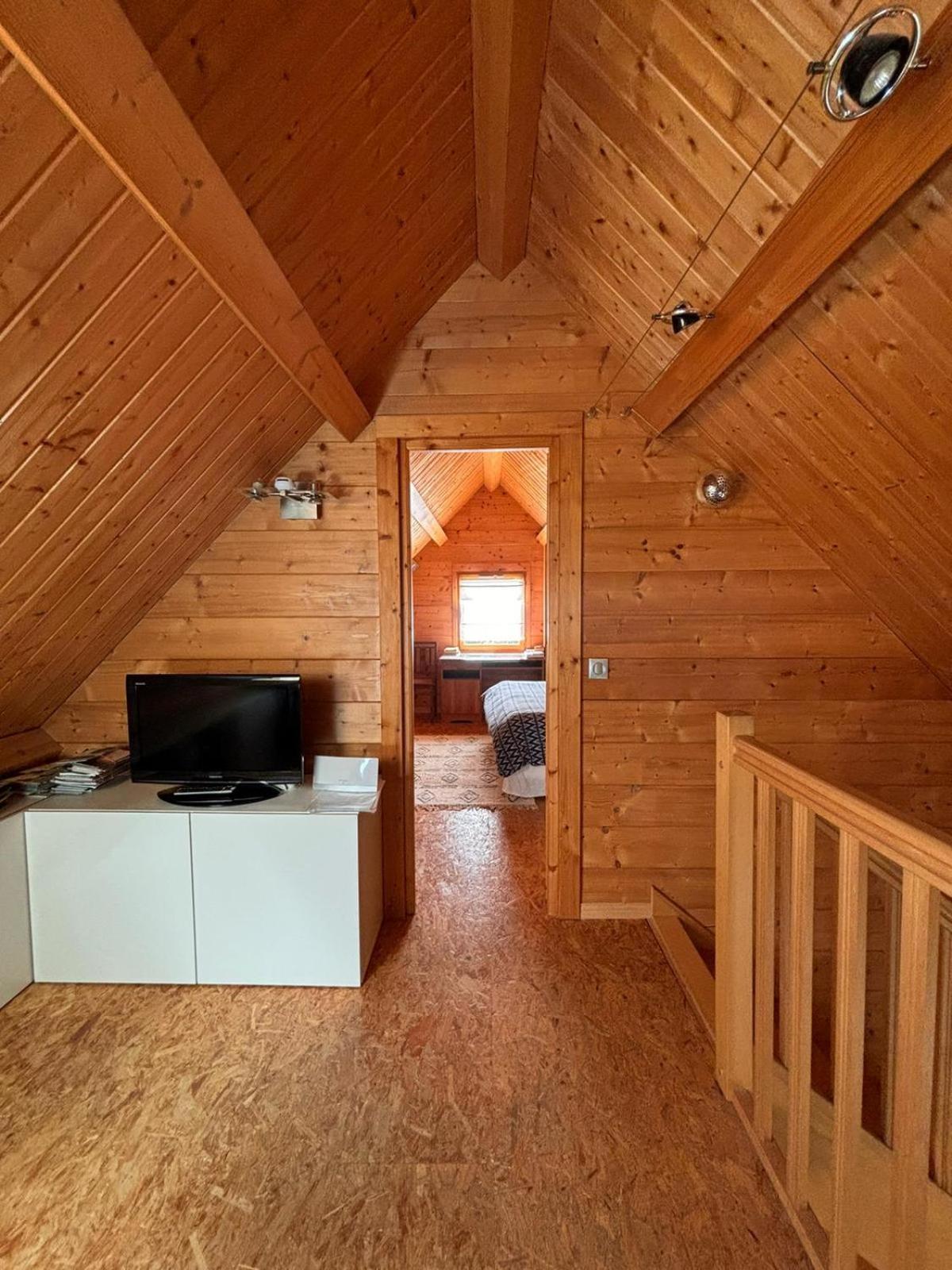 Maison Ecoresponsable Classee 3 Etoiles Avec Son Jardin Clos Donzy Εξωτερικό φωτογραφία